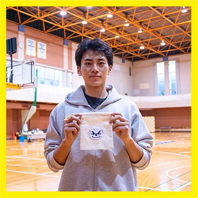 サンディーサガラ刺繍巾着